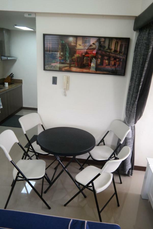 Splendido Tower 2 Ann'S Unit Apartment Tagaytay City Bagian luar foto